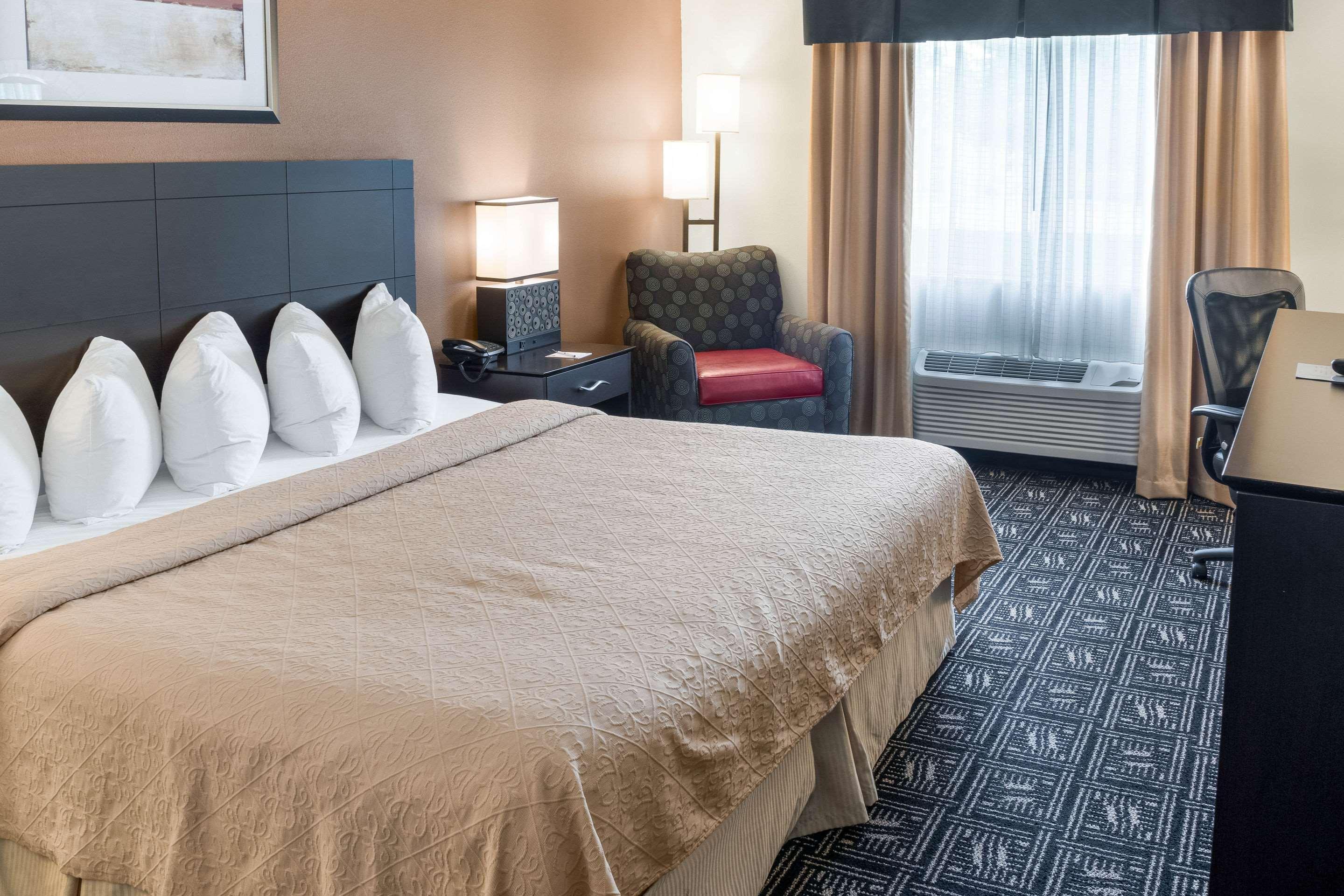 Quality Inn & Suites Mankato Zewnętrze zdjęcie
